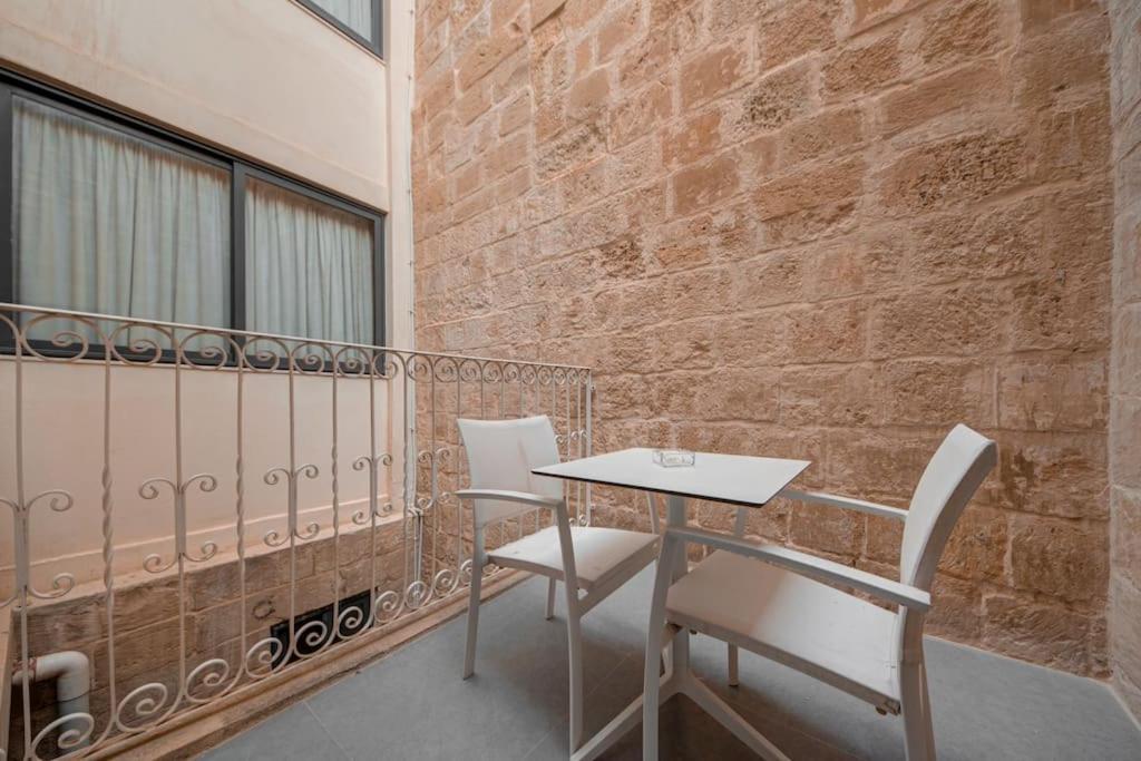Vallettastay - Orangerie Two Bedroom Apartment 301 Luaran gambar